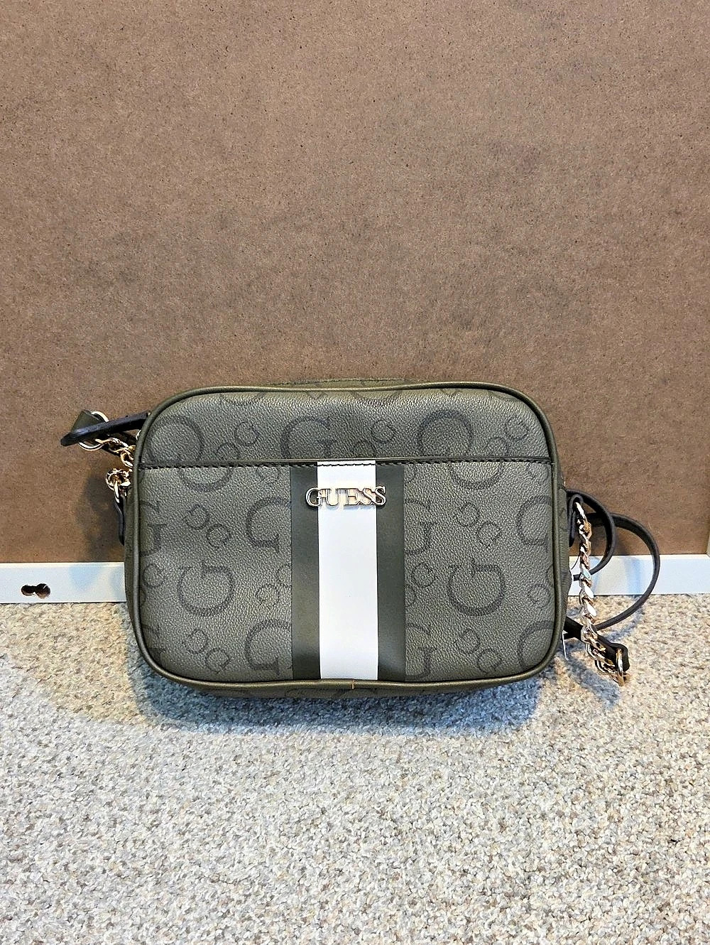 GUESS Brecken Mini Crossbody Bag in Green Like New
